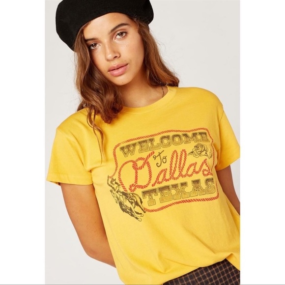 Daydreamer Welcome to Dallas Graphic Tour Tee Nwt - Picture 7 of 9